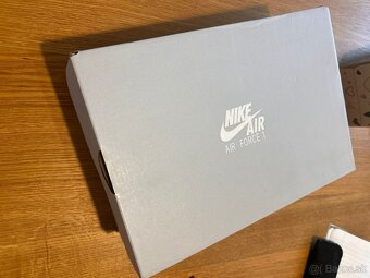 Nike Air Force LV8 3 sive c. 38 - 9