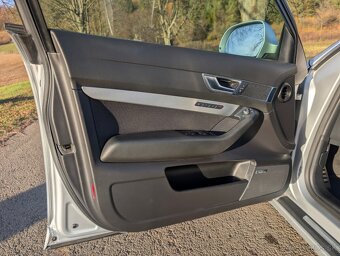 Audi A6 3.0TDI 176kw / QUATTRO / S-line / 2011 - 9