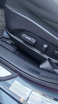 Hyundai i40 CW combi 1.7 CRDI AUTOMAT - 9