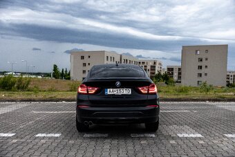 BMW X4 30d Xline - 9