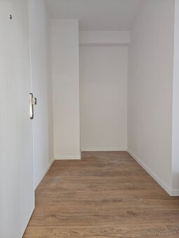 2-izbový byt s balkón a parkovaním – Popradská, KE Terasa - 9