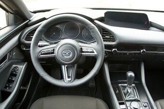 Mazda 3 - 9
