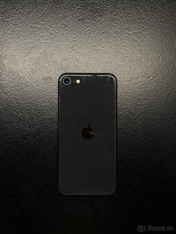 iPhone 12 & iPhone Se 2 - 9