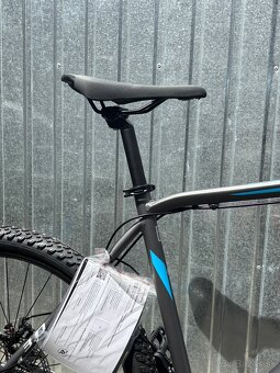 Predám pánsky horský bicykel Kross Hexagon 3.0 graphite-blue - 9