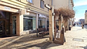 CREDA | prenájom 67 m2 obchodný priestor, Nitra - pešia zóna - 9