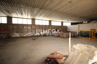 FLEXIBILNÝ PRENÁJOM HALY V HUMENNOM – od 700€ až 300 m² - 9
