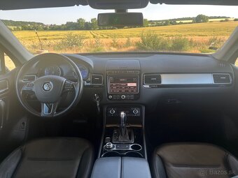 Volkswagen Touareg 3.0 TDI 4motion - 9