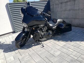 Zimná cena. Harley davidson street glide špeciál 114 - 9
