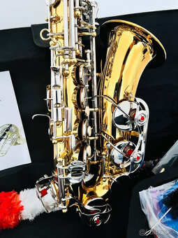 Predám nový Es- Alt saxofón- kópia k modelu Yamaha- pekný zv - 9