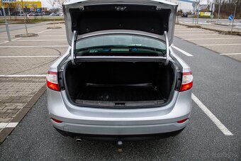 Renault Fluence 1.6 16V 81kW MT/5 1.majiteľ - 9