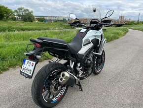Honda CB500X - 9