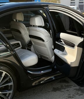 BMW 7 740d xDrive M Individual ZARUKA - 9