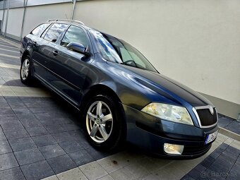 ŠKODA OCTAVIA COMBI II 1.9 TDI 77KW ELEGANCE - 9