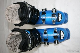 lyže 131 cm , hadia koža , freestyle - 9