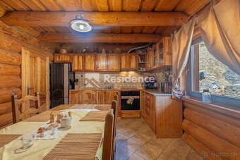 Jedinečný zrub v Nízkych Tatier – ideálny pre rodinu aj ako  - 9