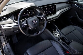 Škoda Octavia Combi 2.0 TDI SCR Style DSG 2022 - 9