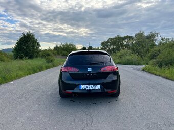 Seat Leon 1.4 63 kW benz + LPG - 9
