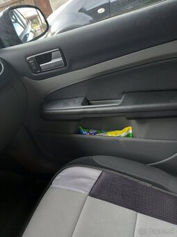 Ford focus - 9