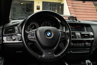 BMW X4 35d M Packet, Strešné okno, ACC, Harman Kardon, HUD - 9