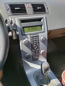 Volvo C30 1.6, 75.700 km - 9