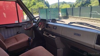 Autokaravan IVECO Burstner - 9
