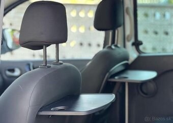 Renault Kangoo 1.5DCi 81KW KLIMA 1.MAJ ČR DPH nafta manuál - 9