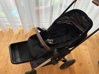 Komplet set Cybex Priam Rose gold + Spring Blossom dark - 9