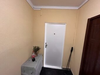 Prenajmem garzonku na Medvedzi - 9