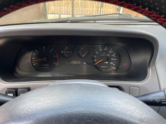 Nissan Terrano 2 2.7TDi - 9