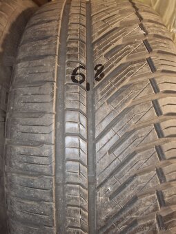 235/50R19 103W Falken all Season
cena za 2ks - 9