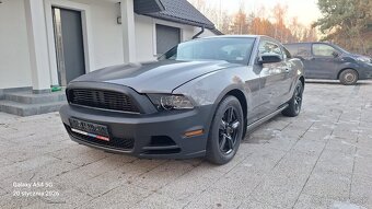 FORD MUSTANG 3.7 PREMIUM 2014 - 9