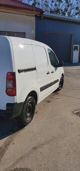 Citroën Berlingo 1.6 HDI 66kW (2015) 2 miestne, 215 000km - 9