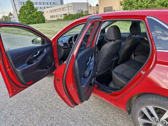 Hyundai i30 1.4 Family odpočet DPH - 9