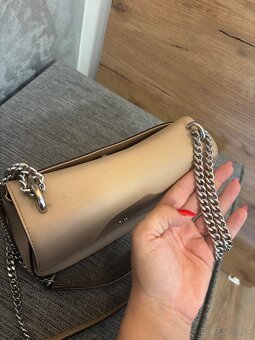 Dkny krémová crossbody - 9