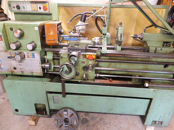 Sústruh SUI 32A - 9