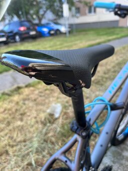 Junior Kross Hexagon 3.0 - 9