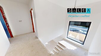 Exkluzívny poschodový dom v lukratívnej lokalite v Čunove, 2 - 9