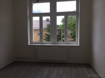Prenájom 3 izbového bytu na Vajanského ulici - 66m2 - 9