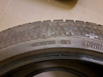 Continental winter contact 235/45/R20 xl - 9