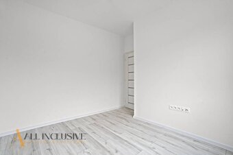 ALL INCLUSIVE | NA PREDAJ 4-IZBOVÉ DVOJDOMY - NOVOSTAVBY, RO - 9