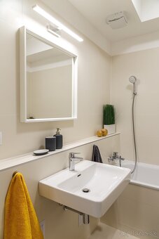 NA PREDAJ 2i BYT S BALKÓNOM, ŠANCOVA ULICA, PREMIÉRE - 9