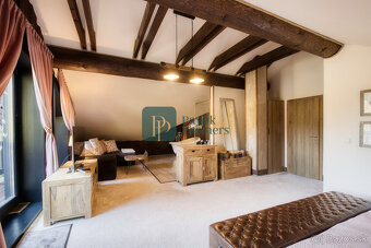 Predaj 5 izbový Chalet Donovaly, pozemok 9á, 50m2 terasa - 9