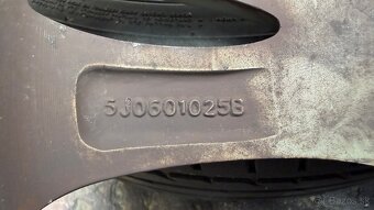 Predám originálne disky Škoda 16" - 9