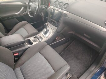 Ford S-Max - 9