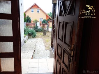 6-izbový rodinný dom v Kovarciach na bývanie i podnikanie - 9