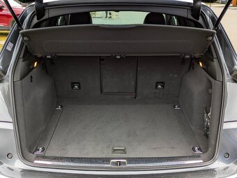 Audi Q5 2.0 TDI 190k S-Line quattro S tronic, 140kW, A7, 5d - 9