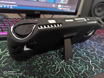 Asus rog ally z1 extreme 1TB - 9