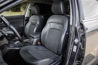 Kia Sportage 2.0 CRDi 4WD / AJ NA SPLÁTKY / - 9