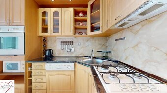 Z vchodu rovno do školy, na predaj praktický 3 izbový byt, A - 9