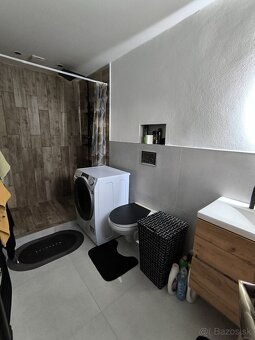 🏡 Na predaj: rodinný dom po kompletnej rekonštrukcii - 9